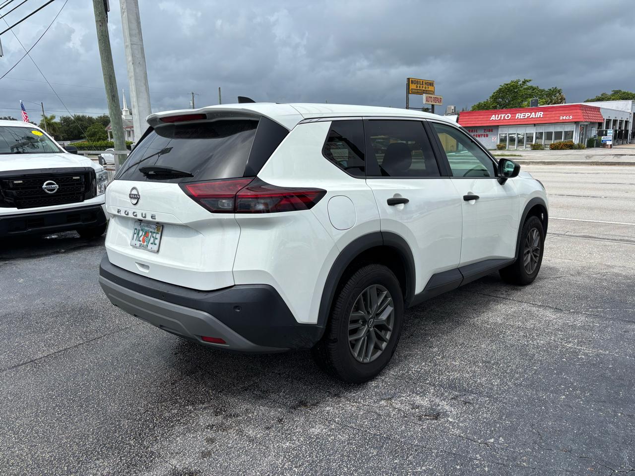 Nissan Rogue FWD S 2023