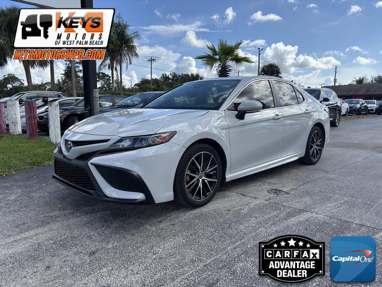 2024 Toyota Camry SE Auto (Natl)