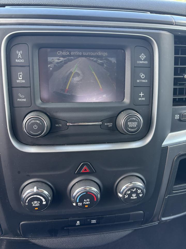 RAM 1500 Classic SLT 4x4 Quad Cab 6'4" Box 2024
