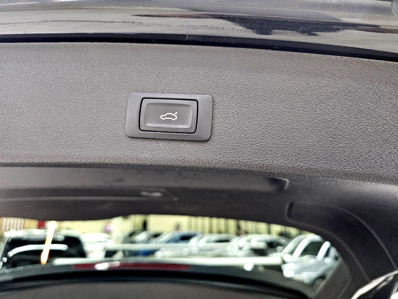 2015 Audi Q5 2.0T Premium Plus photo 13