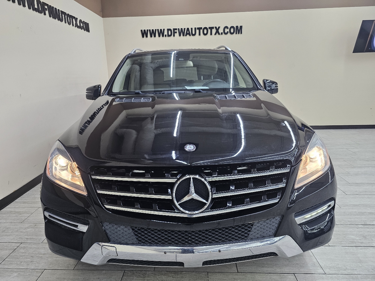 2013 Mercedes Benz ML 350 4MATIC photo 2