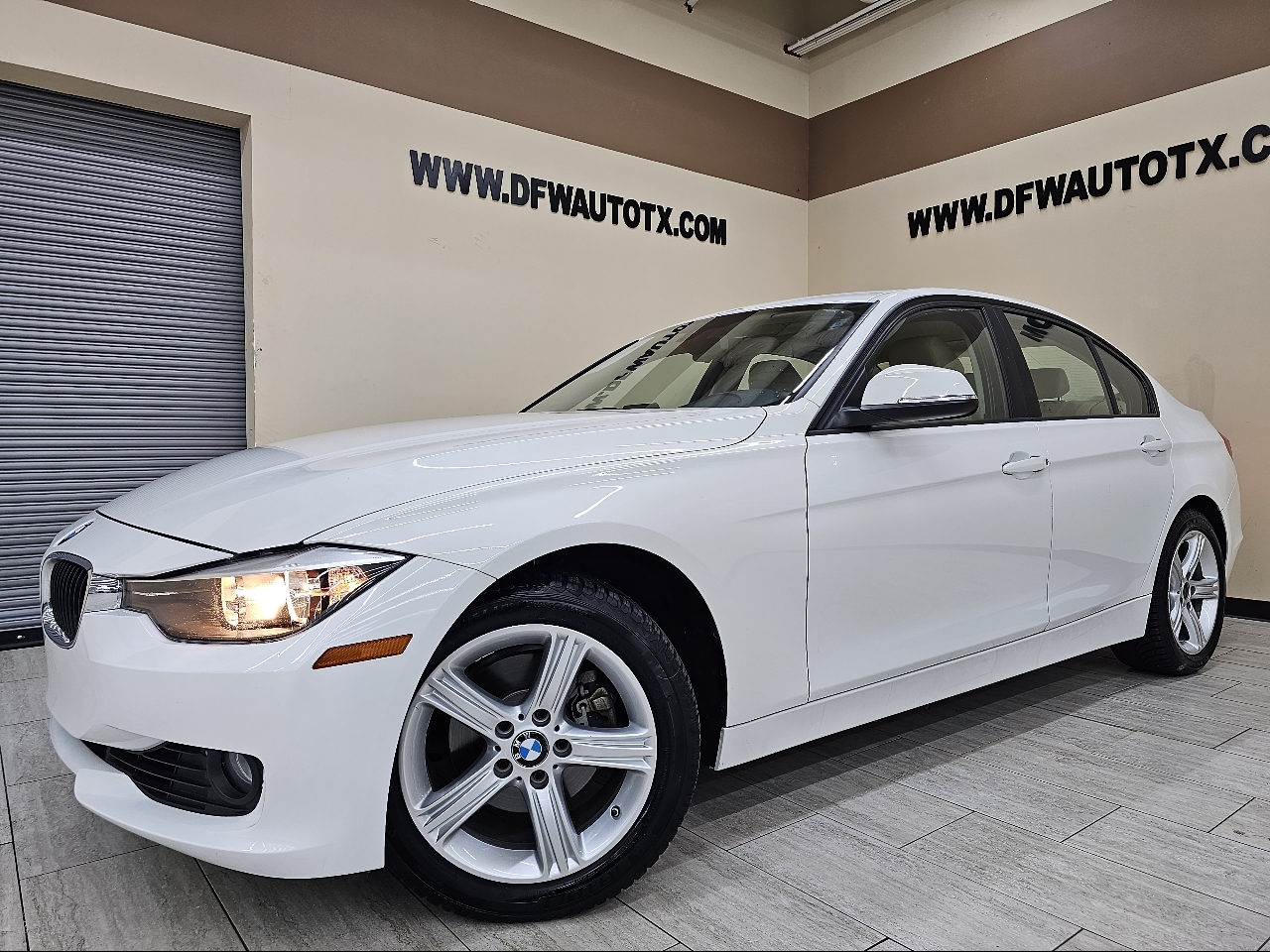 BMW 3-Series 328i Sedan 2014 BMW 3-Series 328i Sedan 2014