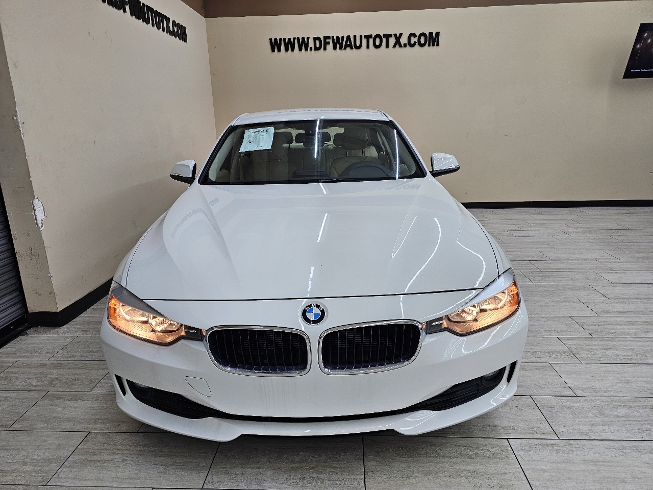 BMW 3-Series 328i Sedan 2014 BMW 3-Series 328i Sedan 2014