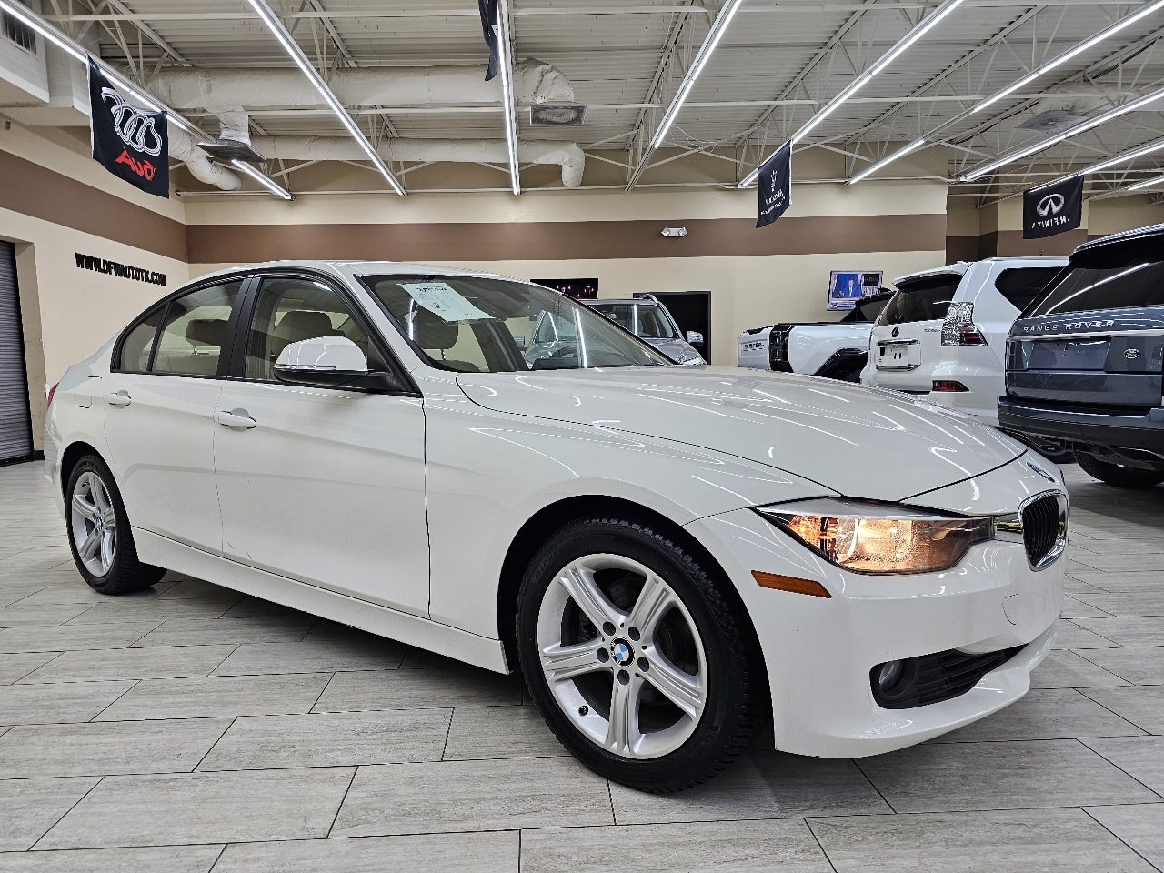 BMW 3-Series 328i Sedan 2014 BMW 3-Series 328i Sedan 2014