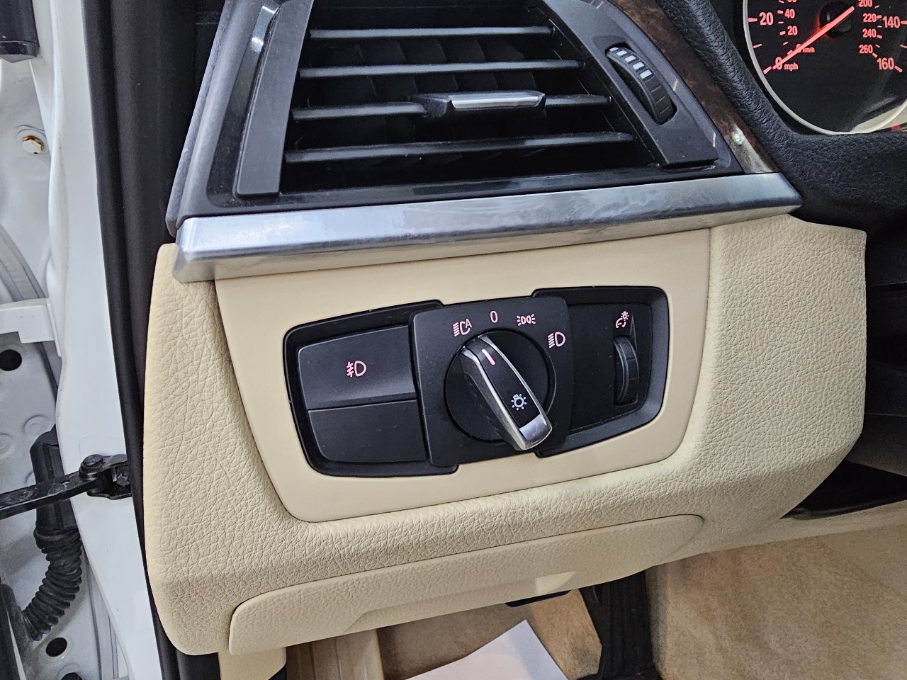 BMW 3-Series 328i Sedan 2014 BMW 3-Series 328i Sedan 2014