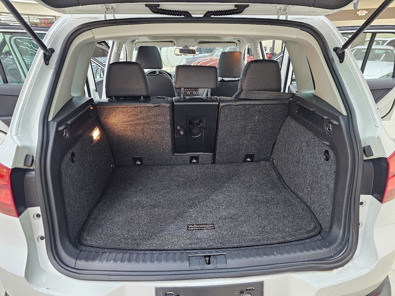 Volkswagen Tiguan SE 2016