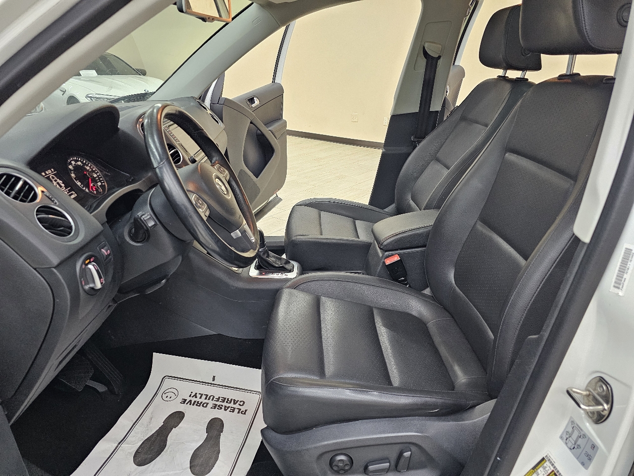 Volkswagen Tiguan SE 2016