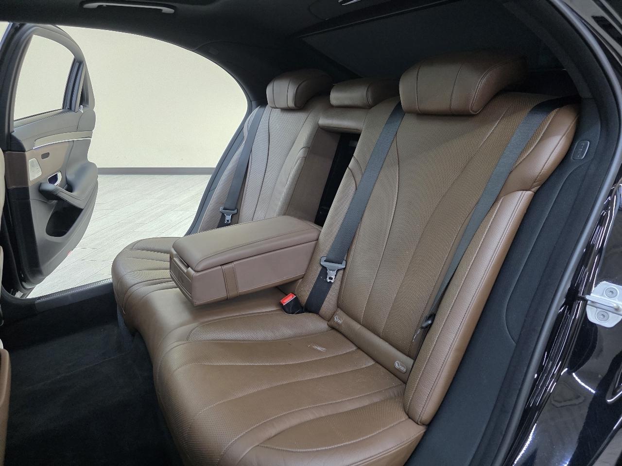 Mercedes-Benz S-Class S550 2017