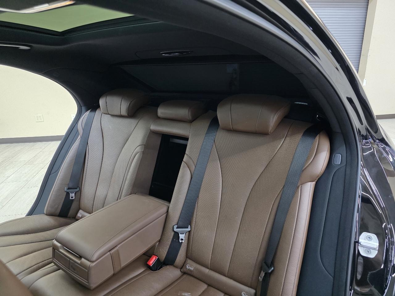 Mercedes-Benz S-Class S550 2017