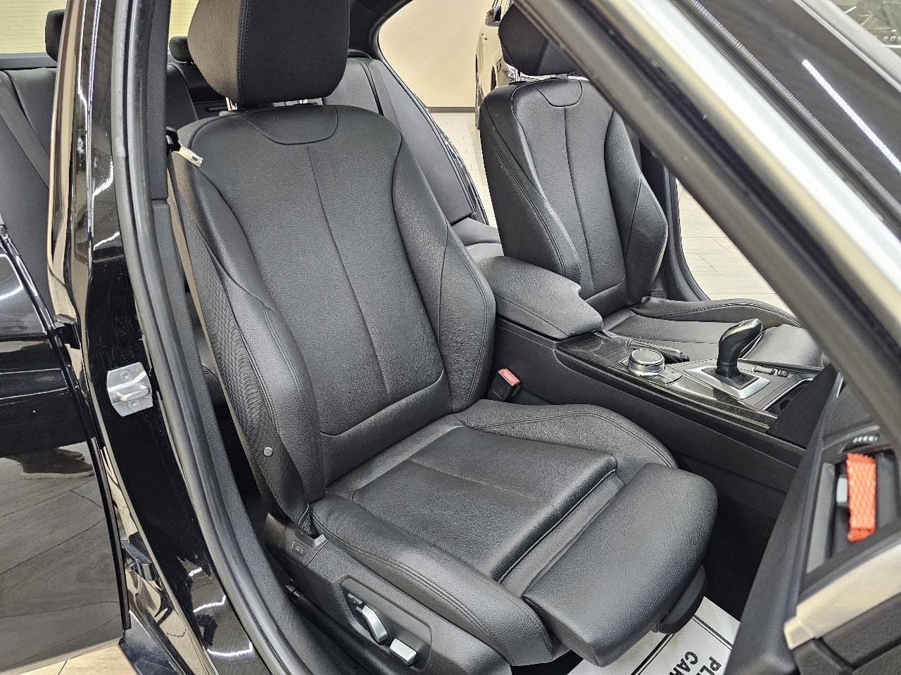 BMW 3-Series 330i SULEV Sedan 2018