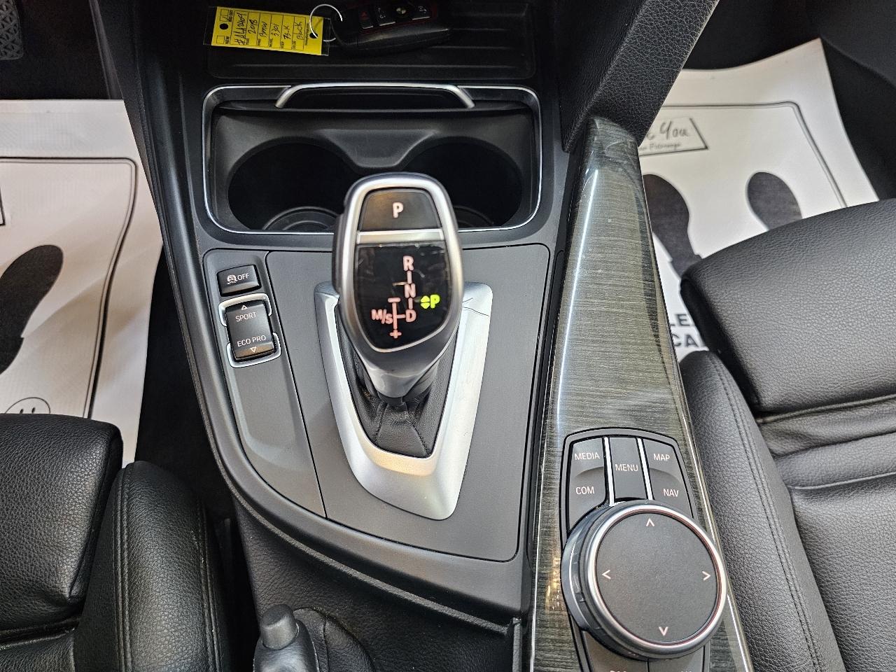 BMW 3-Series 330i SULEV Sedan 2018