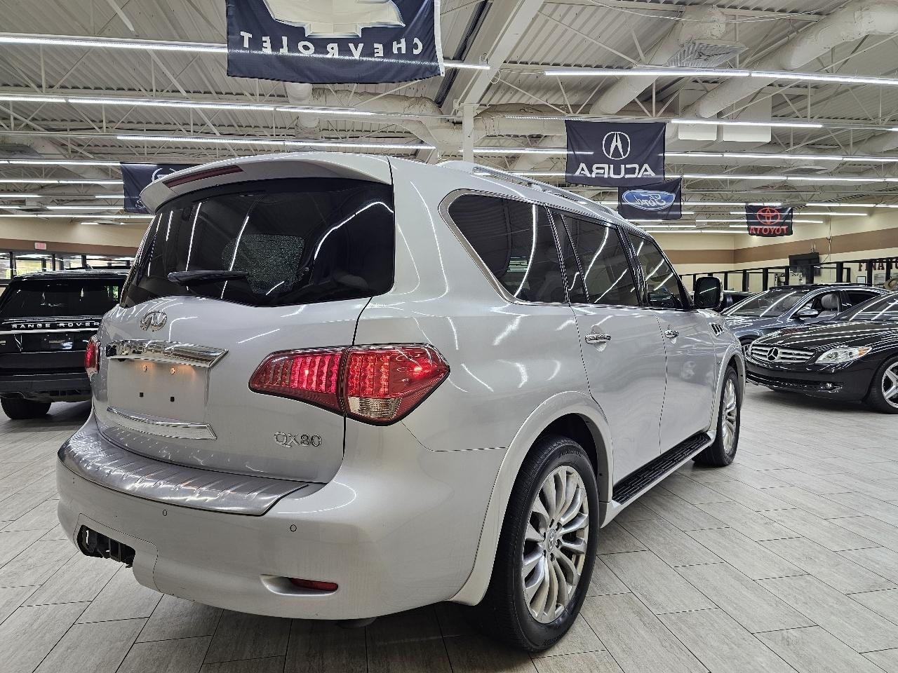 Infiniti QX80 4WD 2015