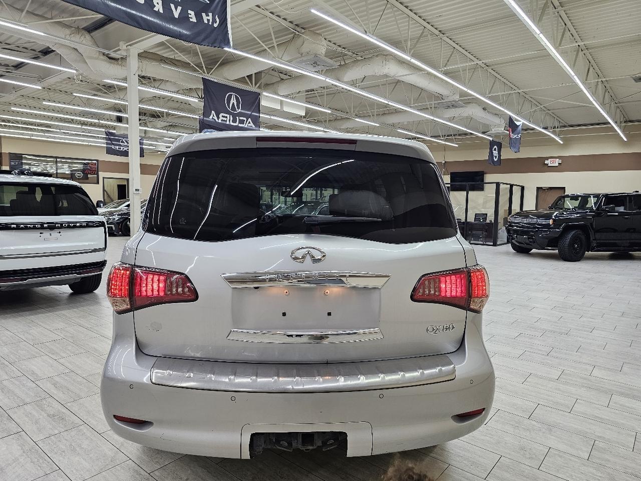 Infiniti QX80 4WD 2015