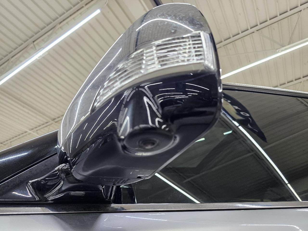 Infiniti QX80 4WD 2015