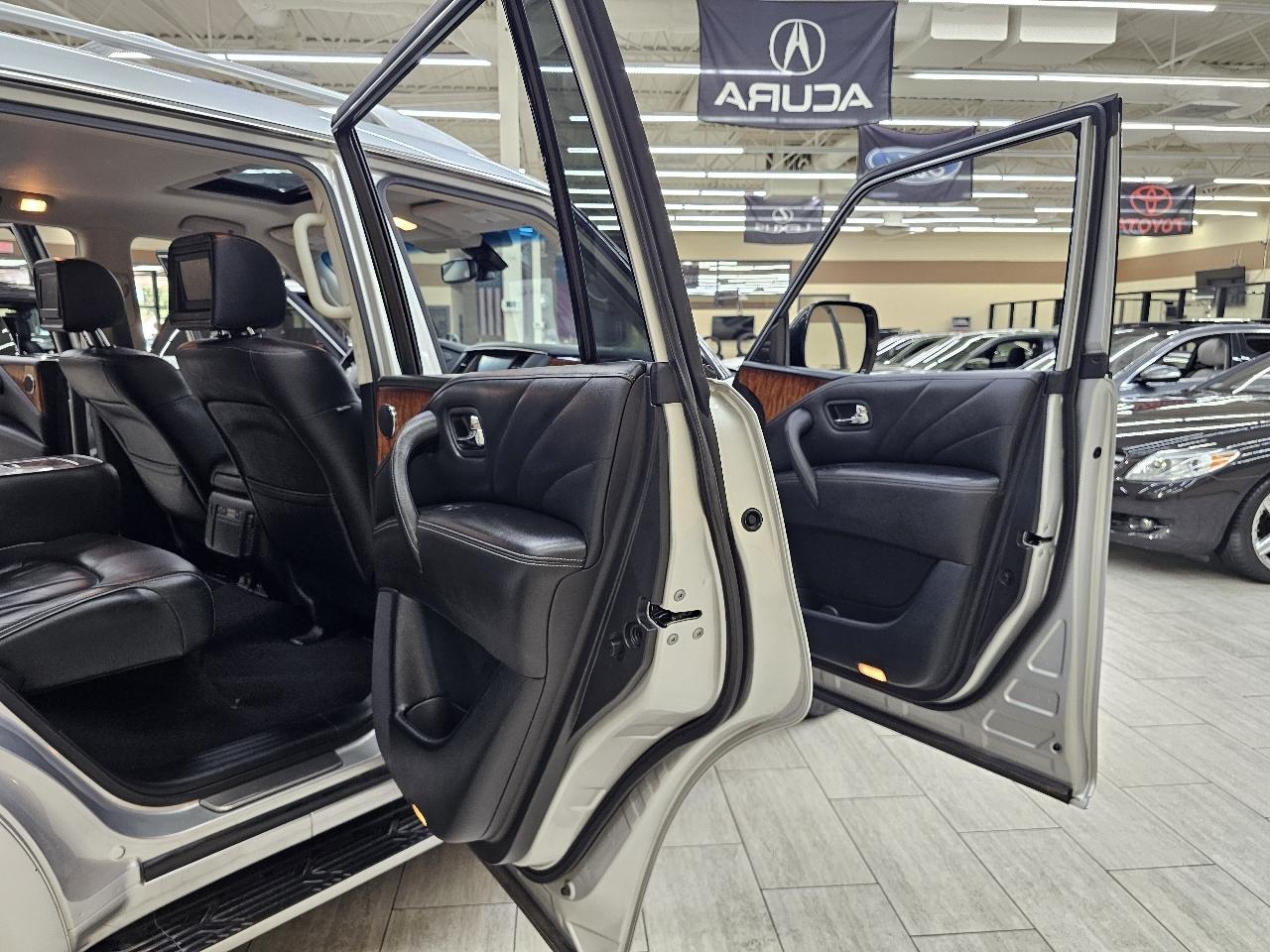 Infiniti QX80 4WD 2015
