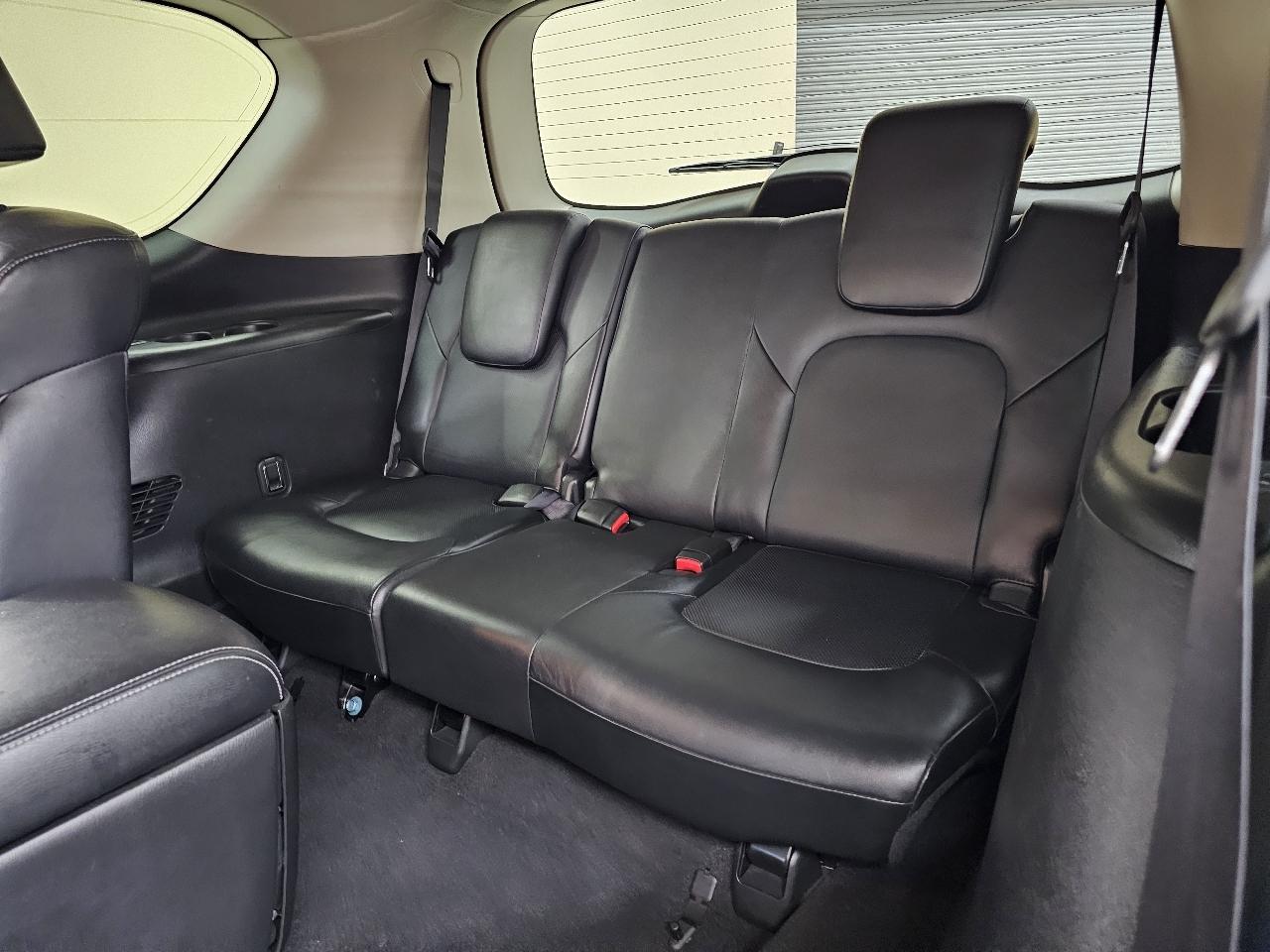 Infiniti QX80 4WD 2015