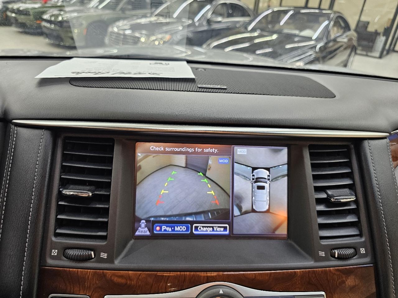 Infiniti QX80 4WD 2015