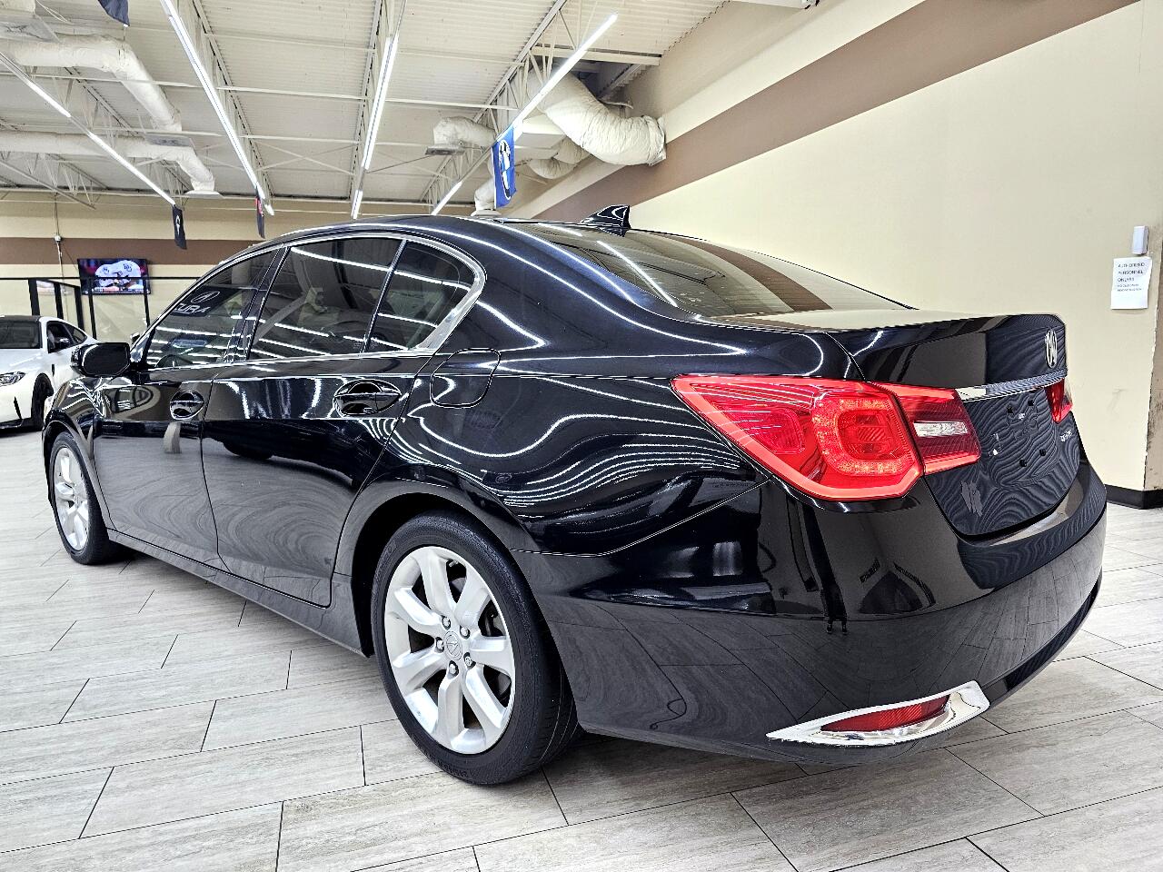 2014 Acura RLX photo 8