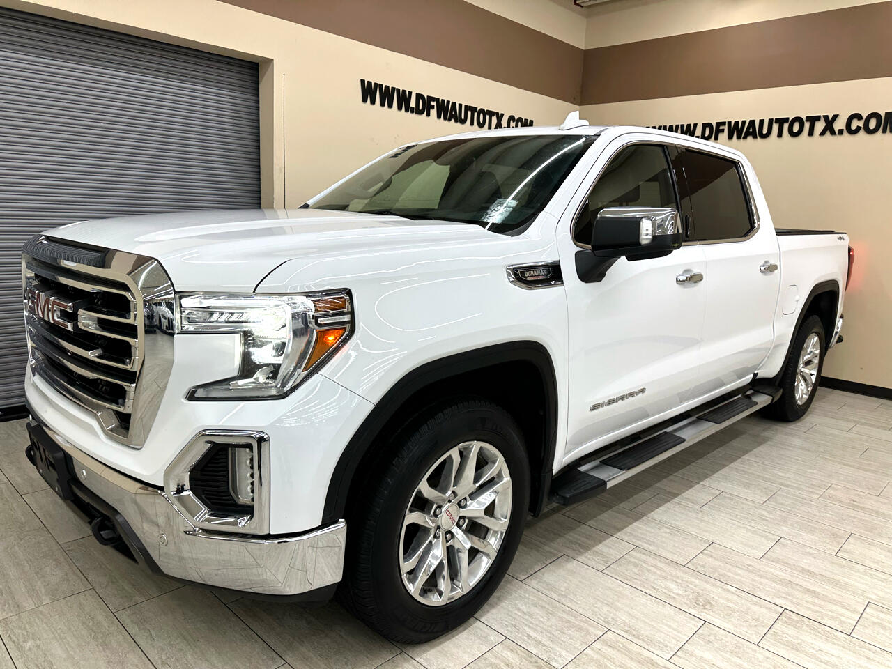 2020 Gmc Sierra 1500 SLT photo 2