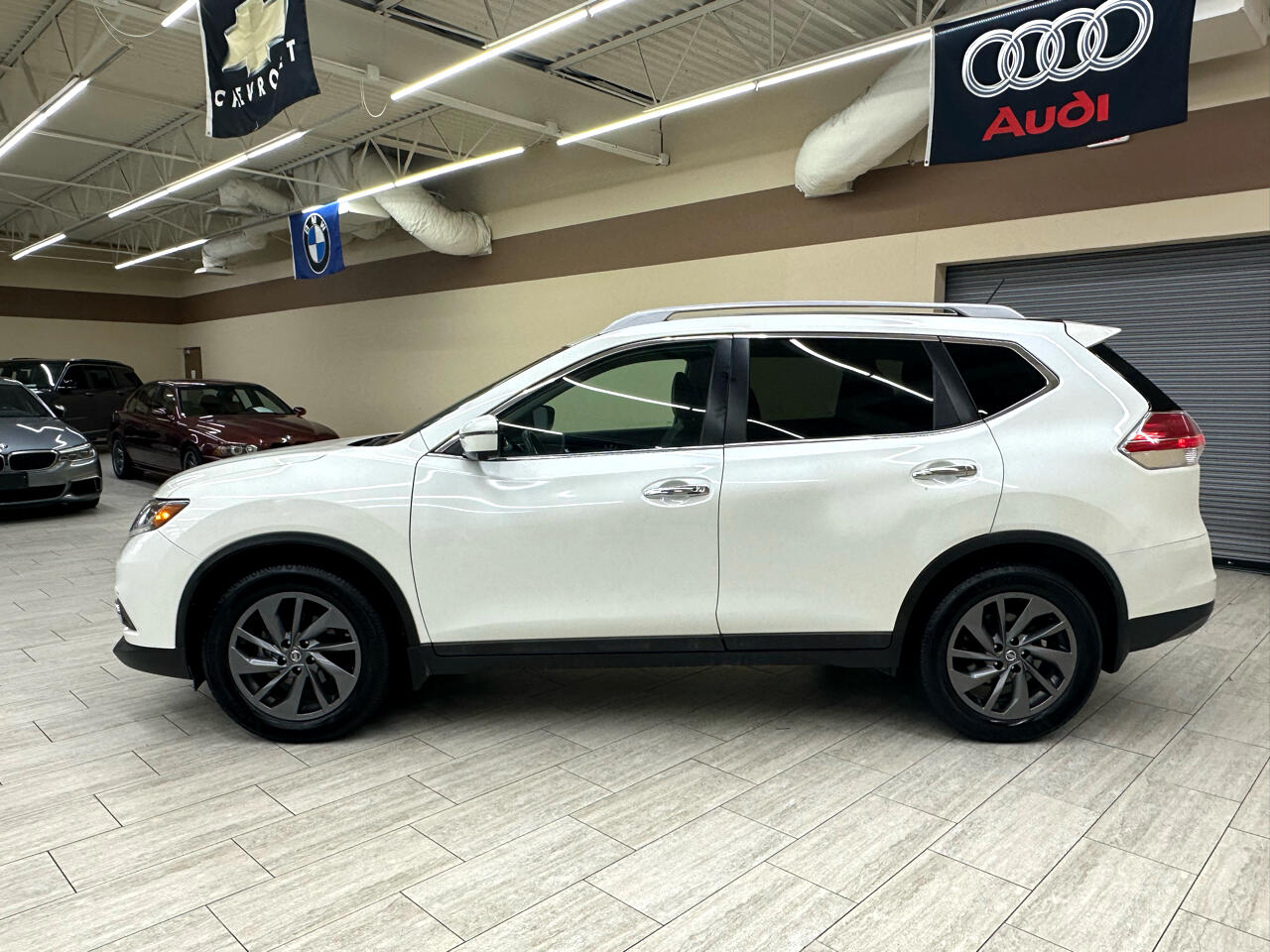 2016 Nissan Rogue SL photo 7