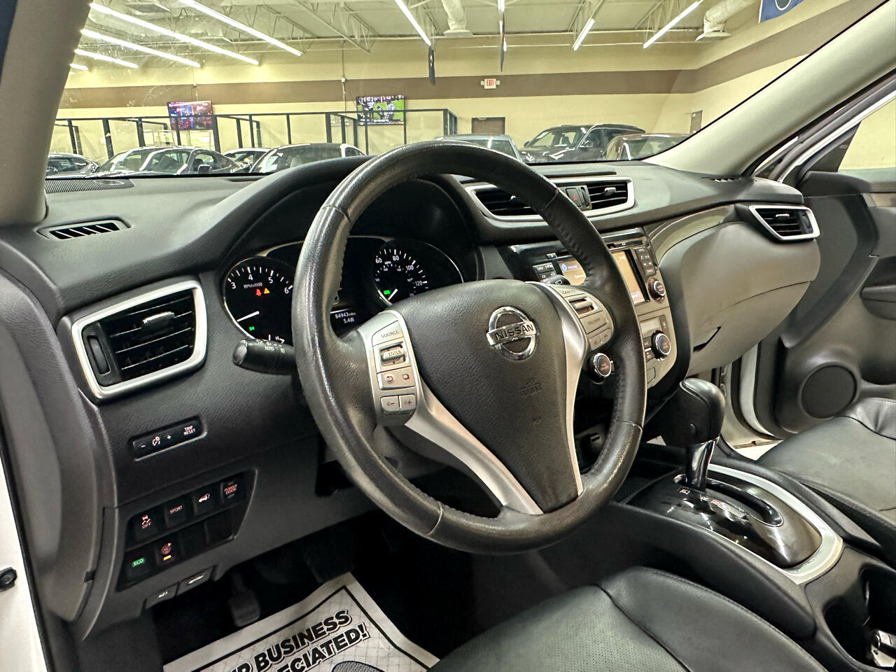 2016 Nissan Rogue SL photo 16