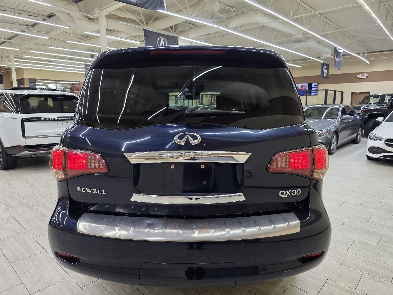 Infiniti QX80 4WD 2015