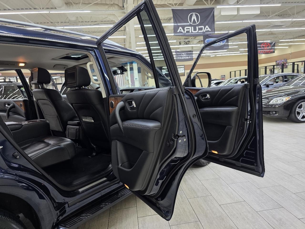 Infiniti QX80 4WD 2015