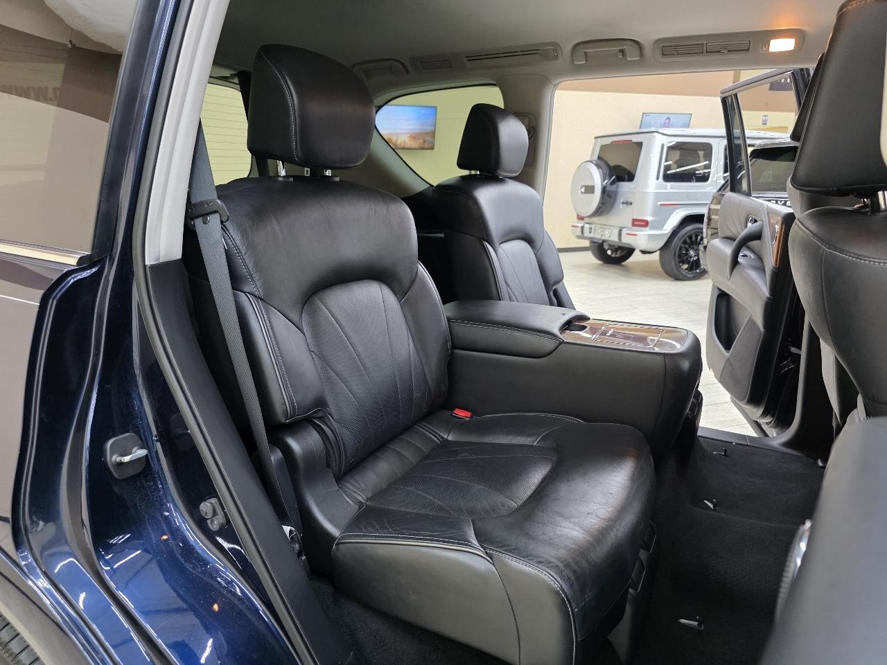 Infiniti QX80 4WD 2015
