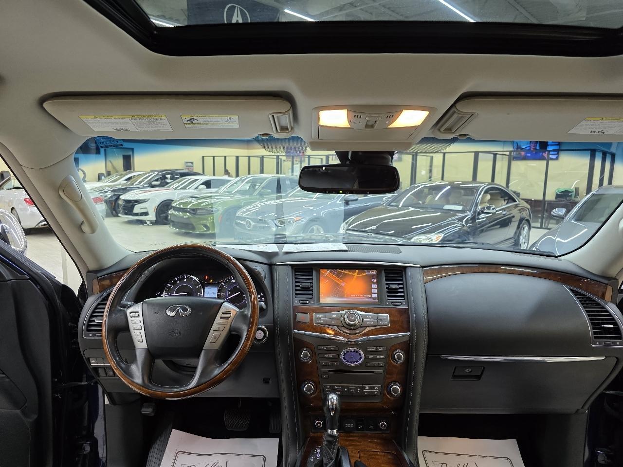 Infiniti QX80 4WD 2015