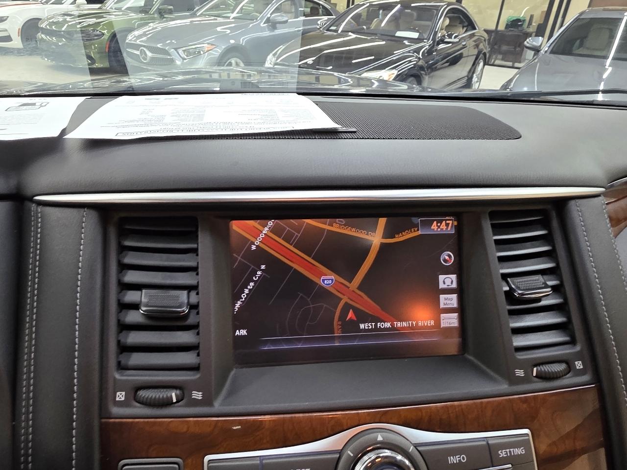 Infiniti QX80 4WD 2015