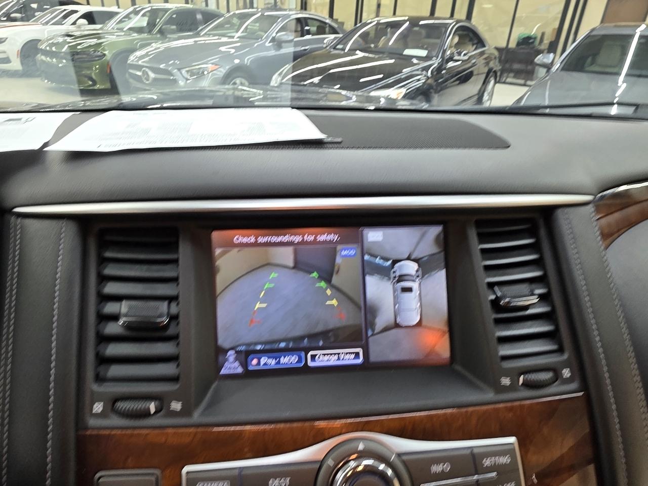 Infiniti QX80 4WD 2015
