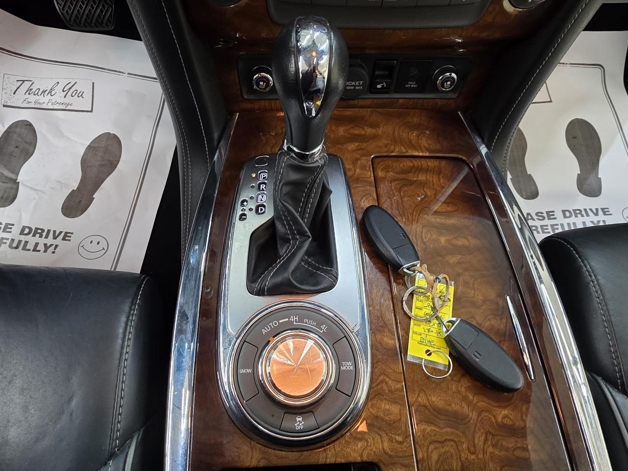 Infiniti QX80 4WD 2015