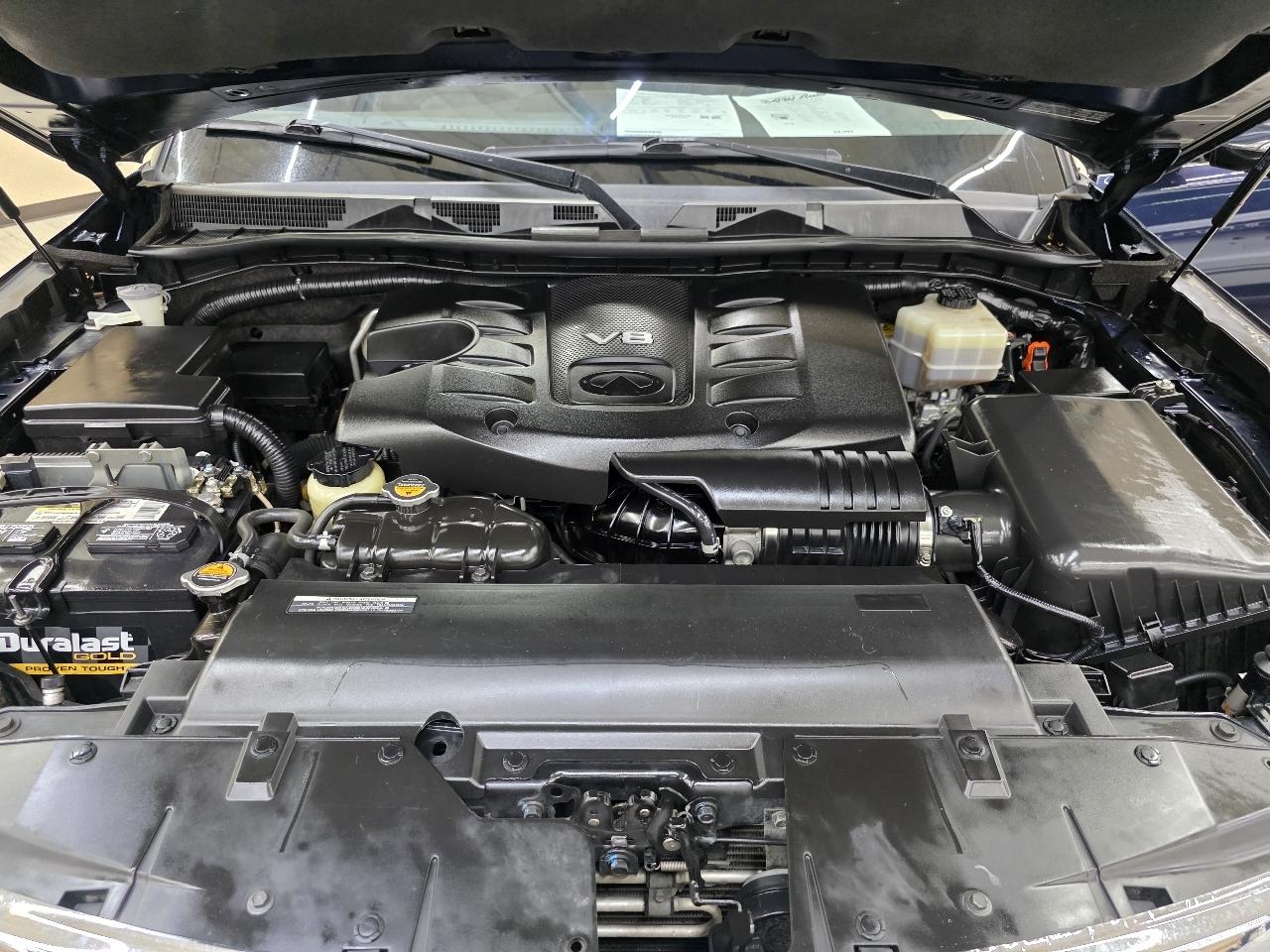 Infiniti QX80 4WD 2015