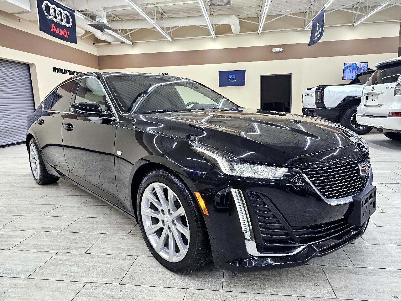 2023 Cadillac CT5 Luxury photo 4
