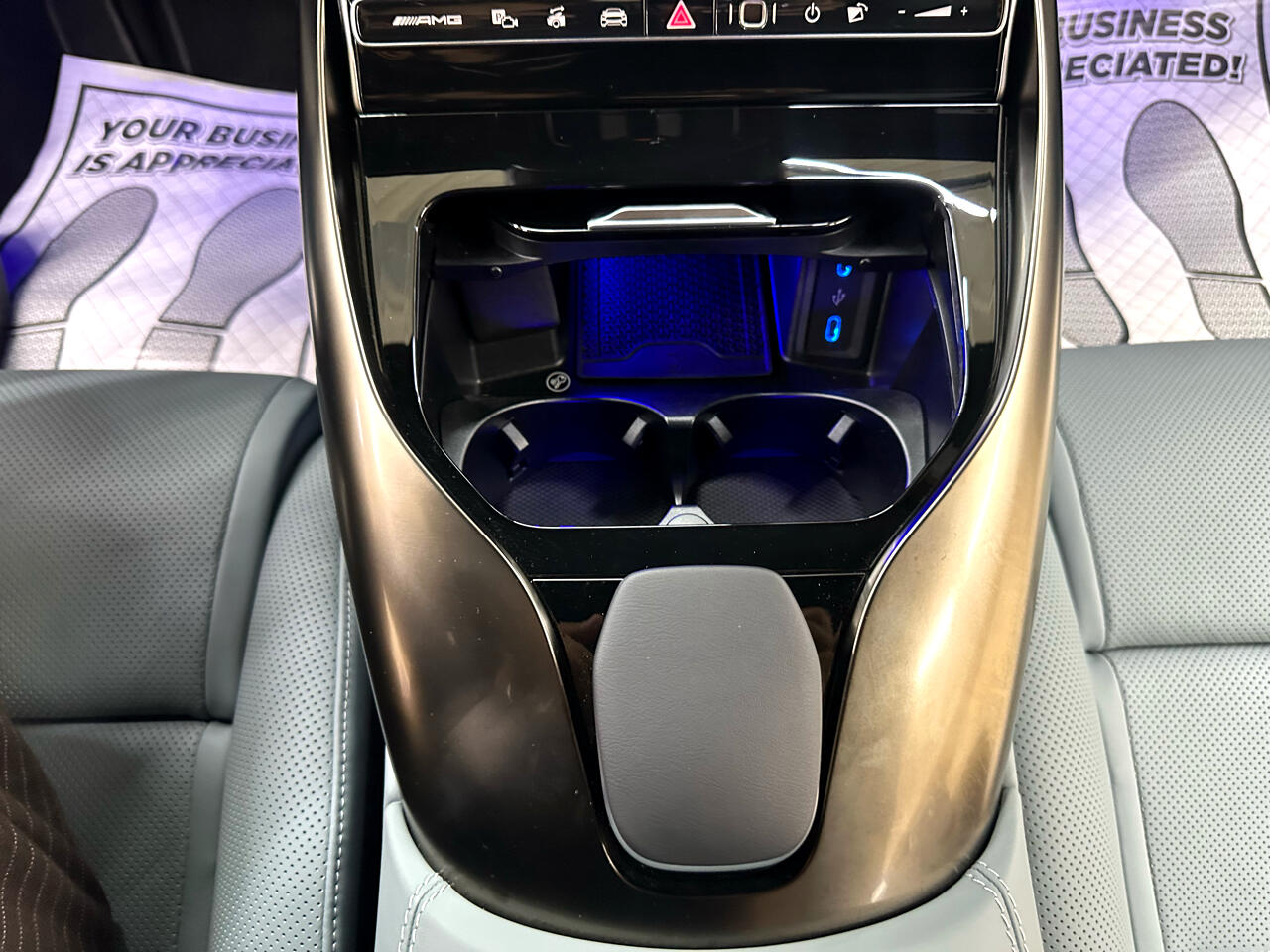 2024 Mercedes Benz SL 43 photo 32