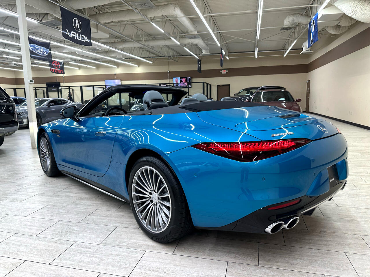 2024 Mercedes Benz SL 43 photo 42