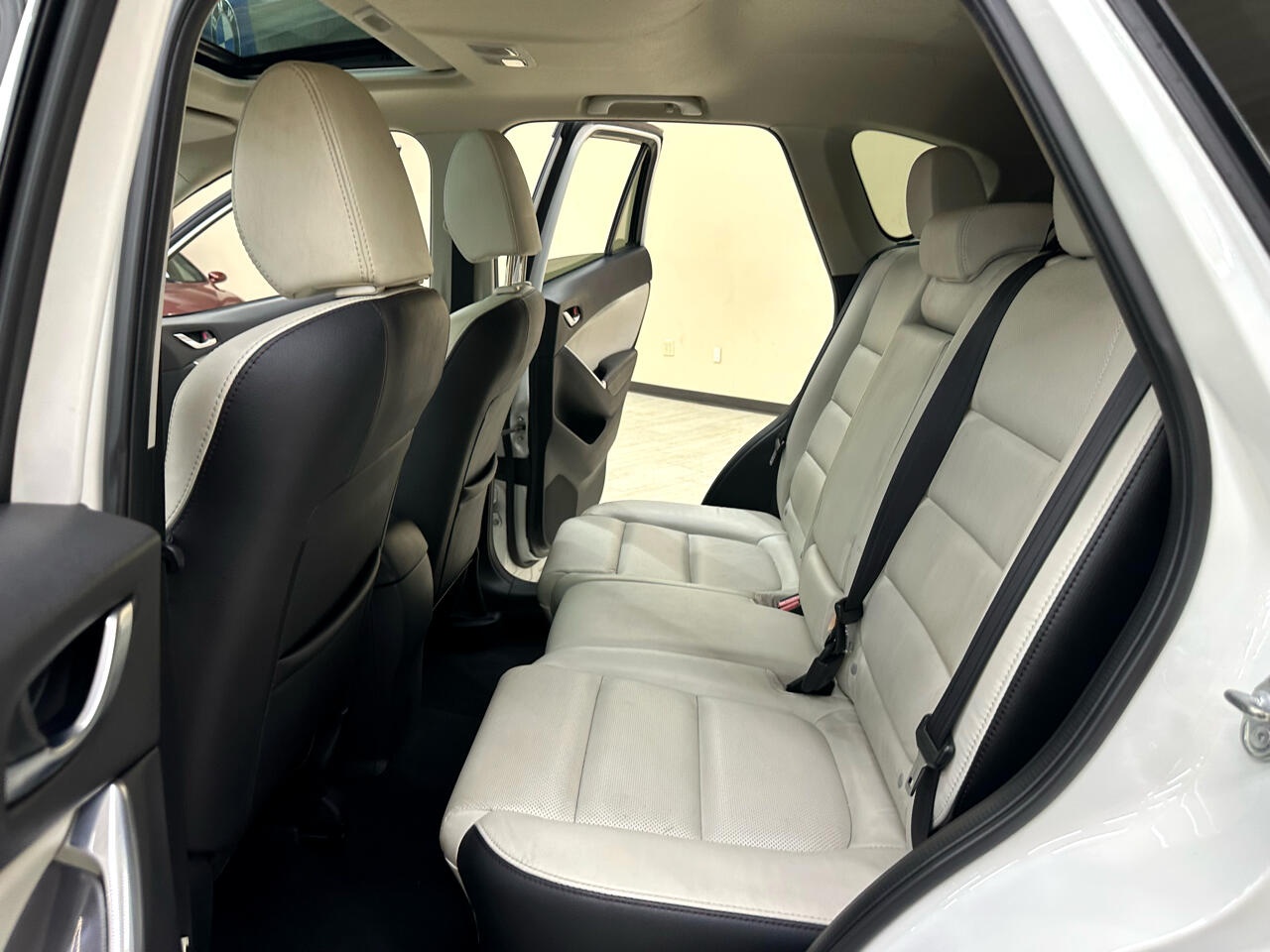 2016 Mazda CX-5 Grand Touring photo 29