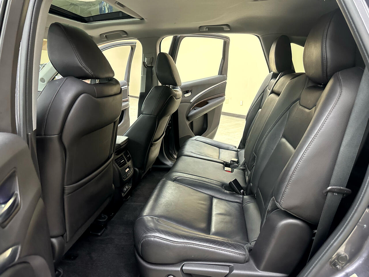 2017 Acura MDX SH-AWD Technology photo 34