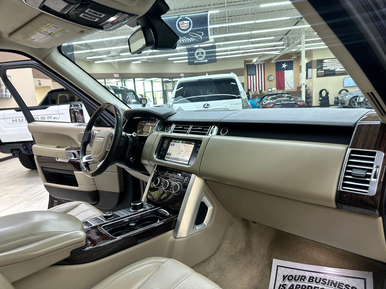 2014 Land Rover Range Rover SuperCharged HSE photo 39