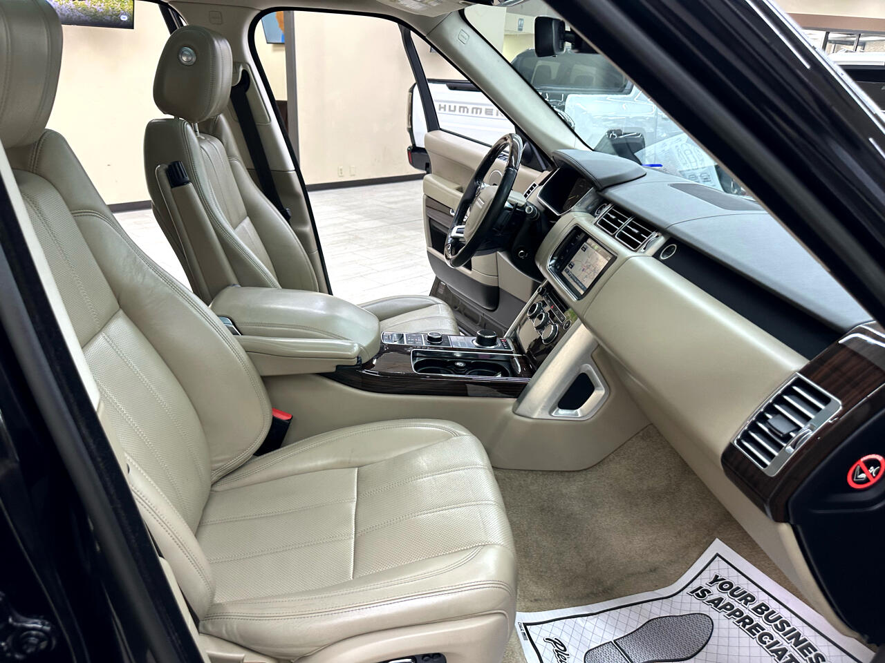 2014 Land Rover Range Rover SuperCharged HSE photo 41