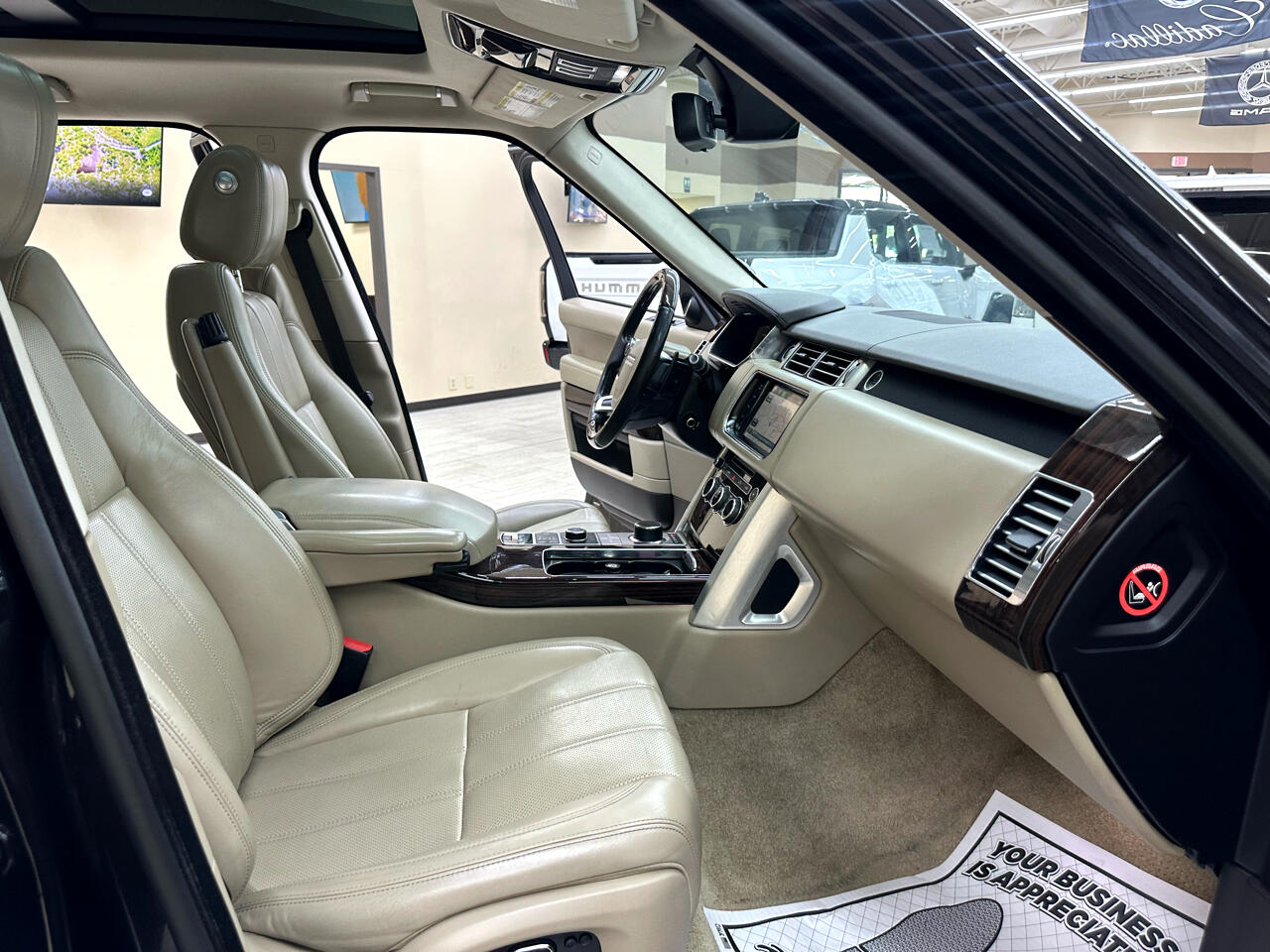 2014 Land Rover Range Rover SuperCharged HSE photo 42