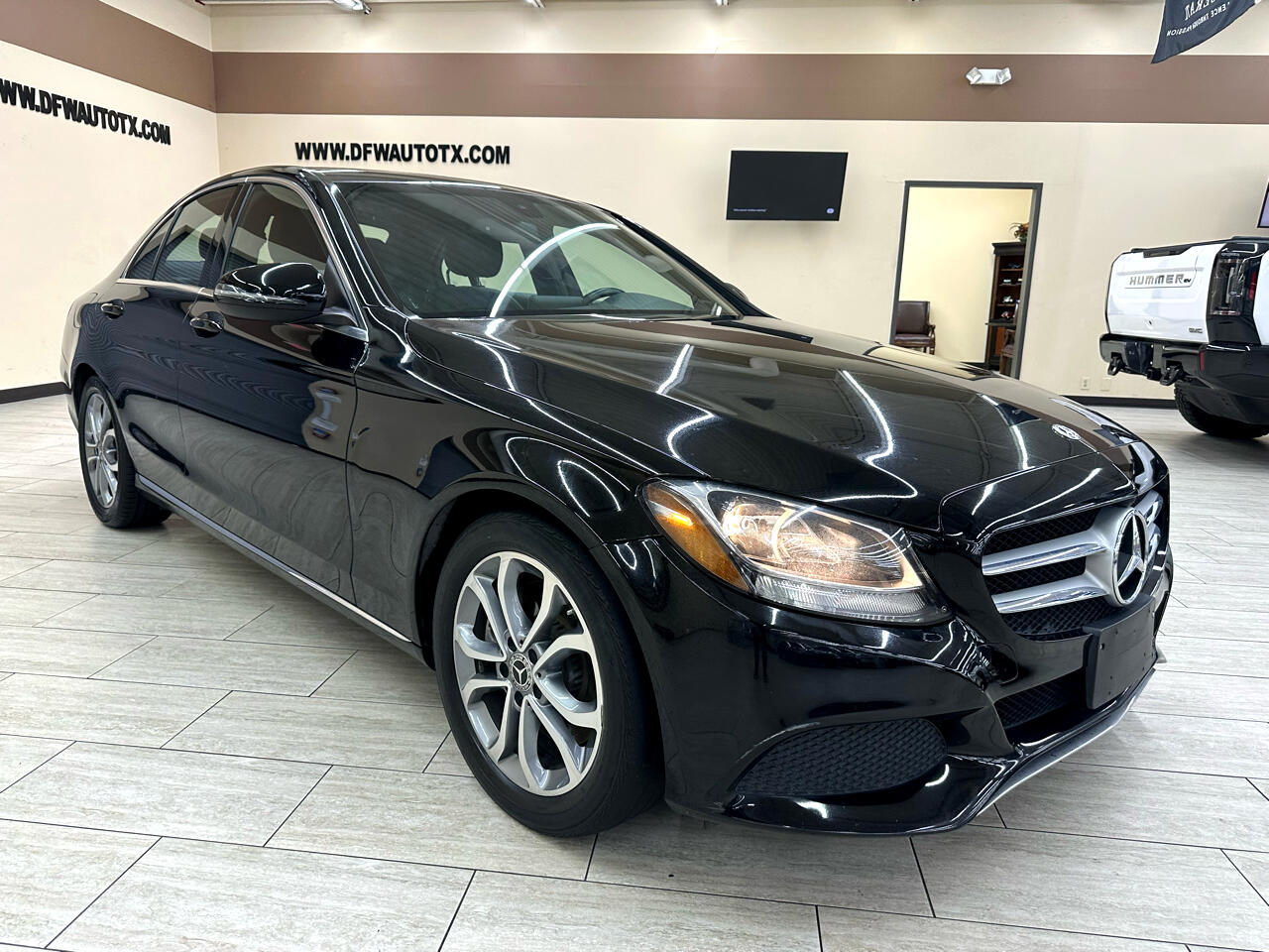 2018 Mercedes Benz C 300 Sedan photo 3