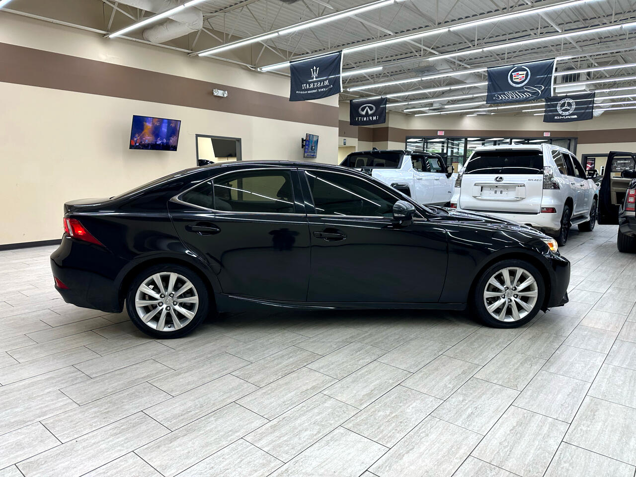2014 Lexus IS 250 photo 6