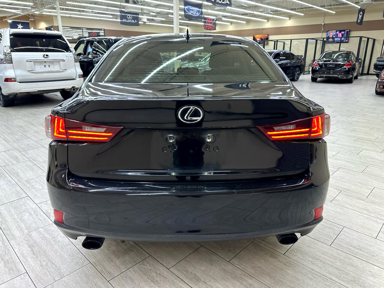 2014 Lexus IS 250 photo 8