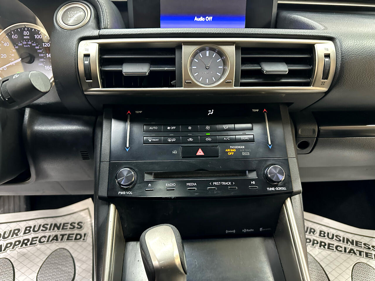 2014 Lexus IS 250 photo 25