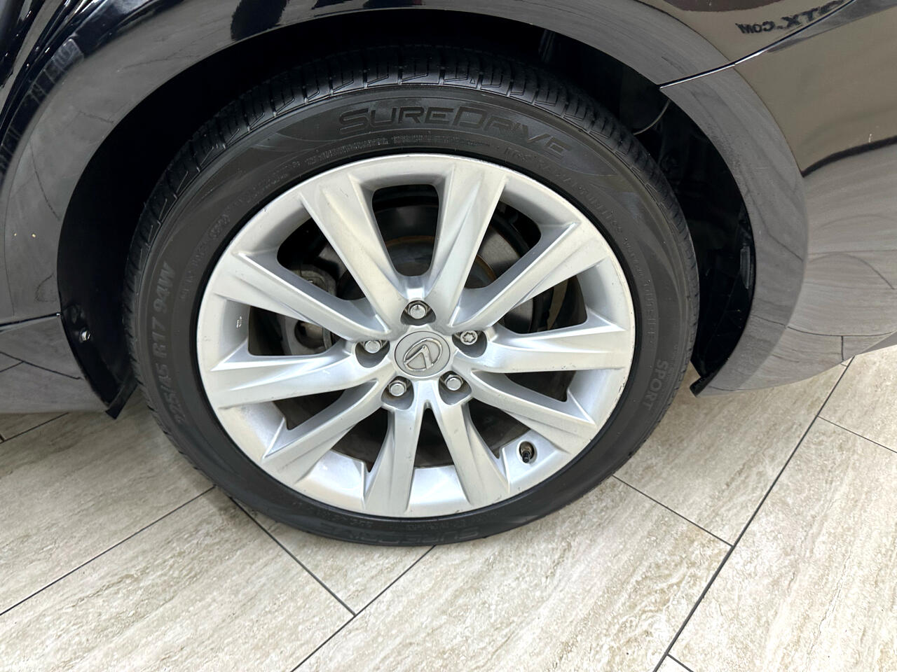 2014 Lexus IS 250 photo 32