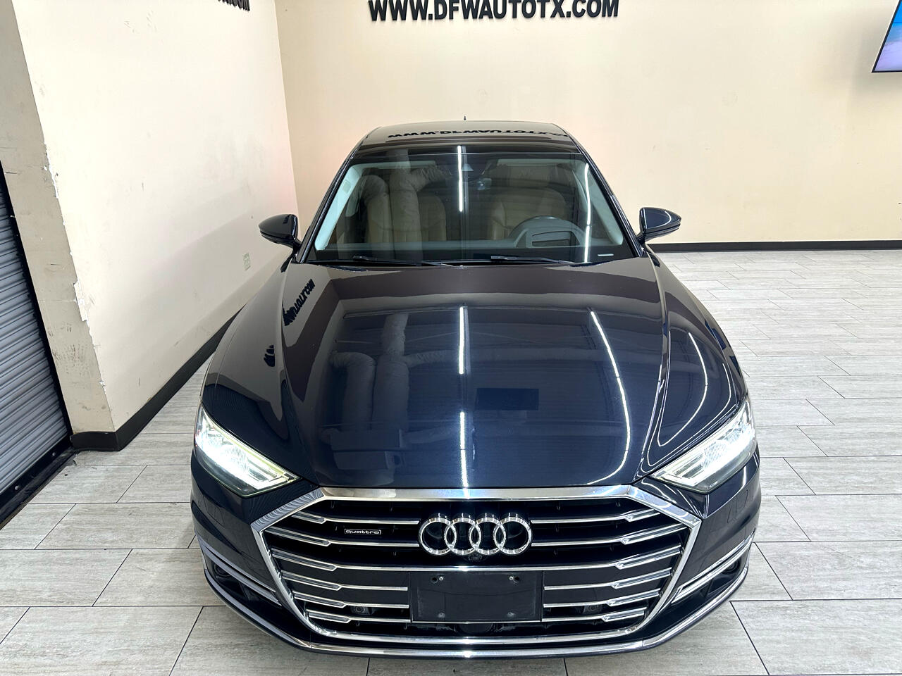 2019 Audi A8 L 3.0 TFSI Quattro photo 4