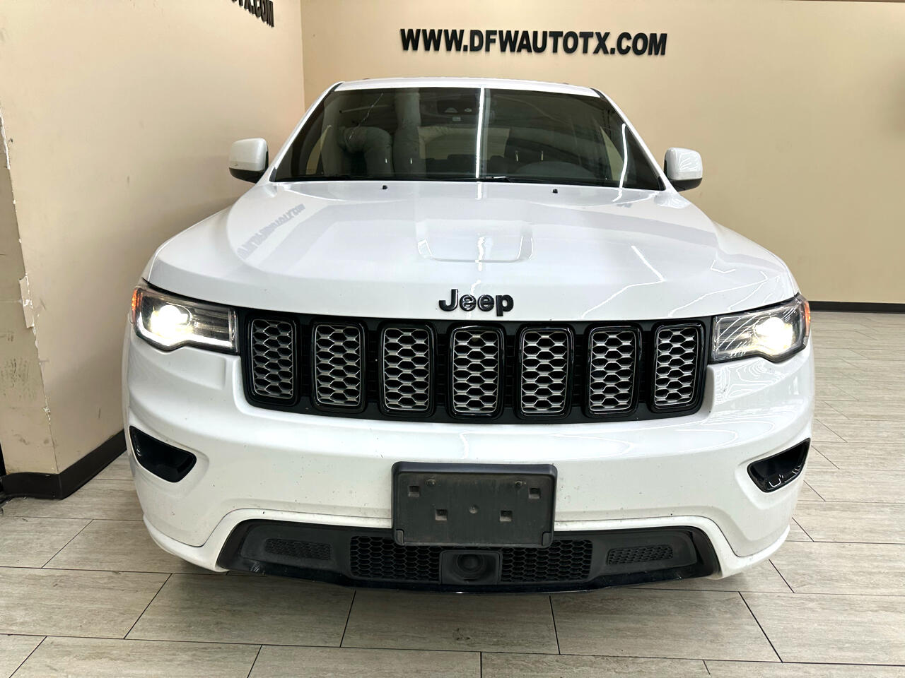 2022 Jeep Cherokee Laredo X SE Altitude photo 2
