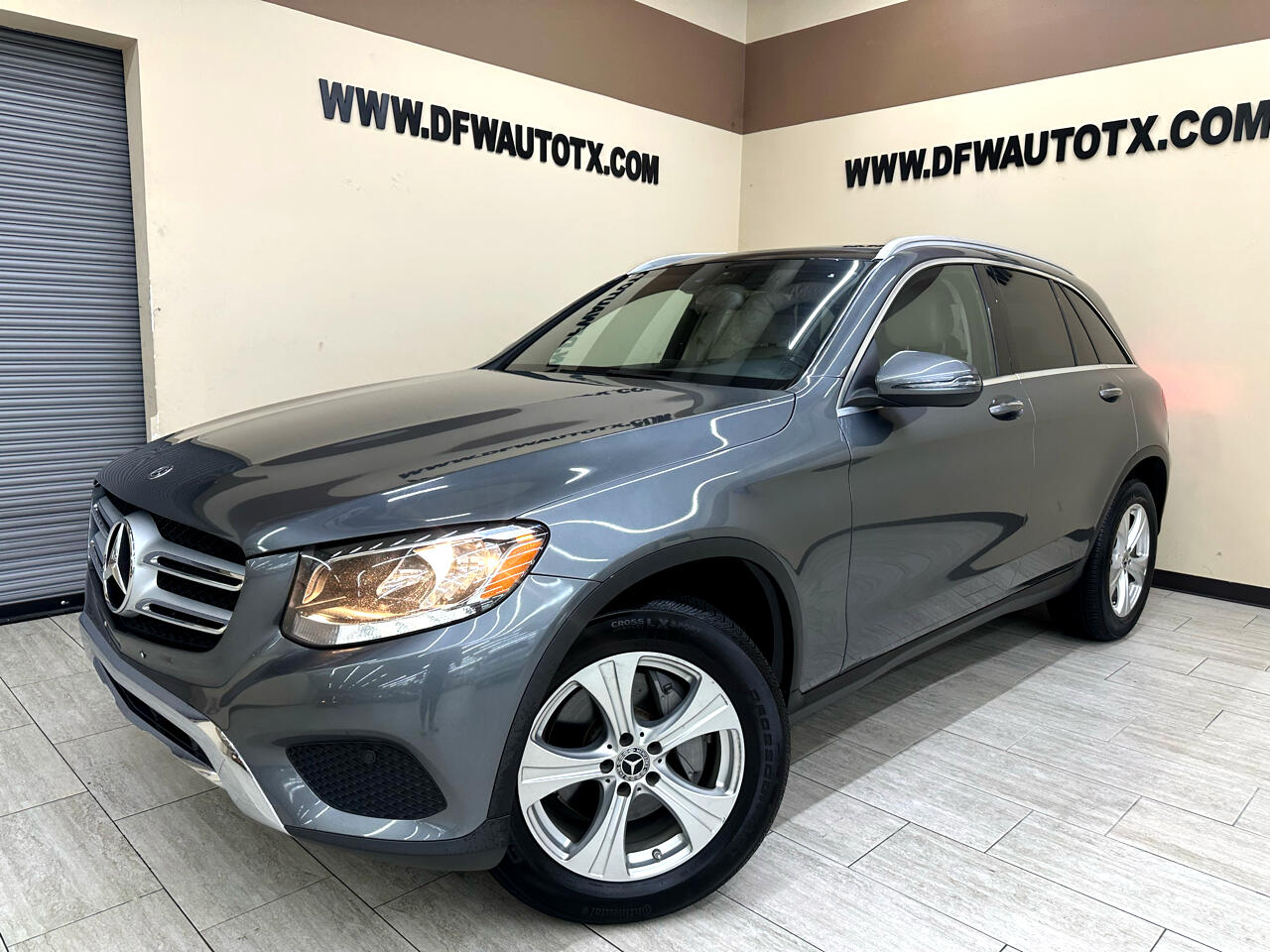 Mercedes-Benz GLC-Class GLC300 2018 Mercedes-Benz GLC-Class GLC300 2018