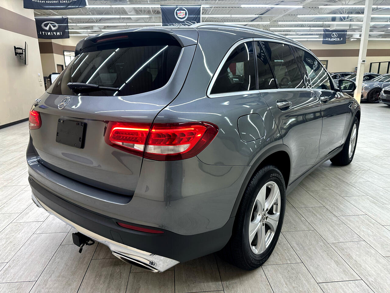 Mercedes-Benz GLC-Class GLC300 2018 Mercedes-Benz GLC-Class GLC300 2018